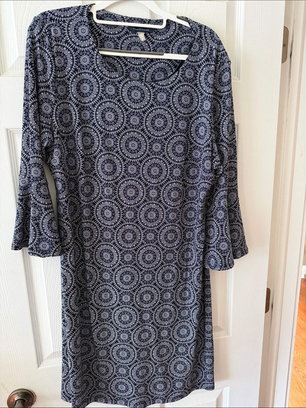 Tommy Hilfiger Navy and White Long-Sleeve Printed Shift Dress